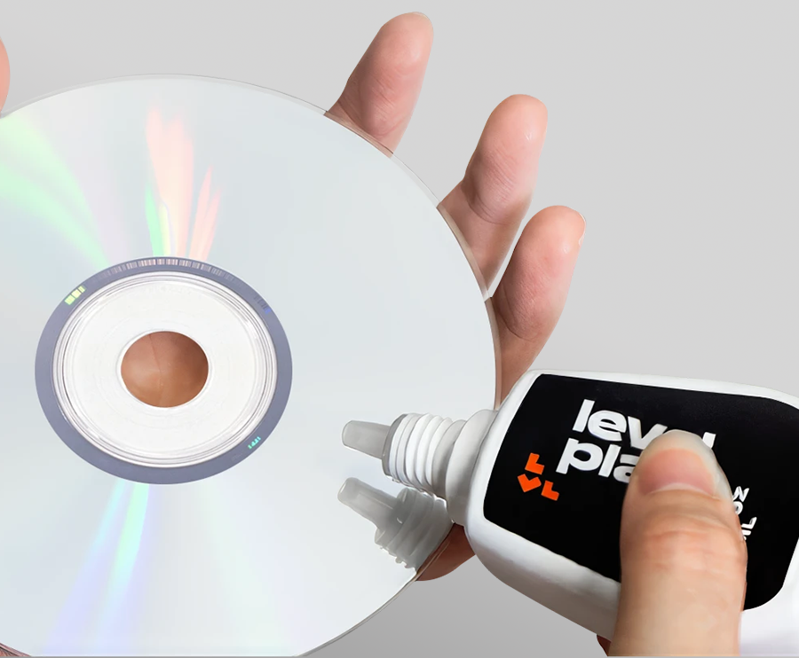 Levelplay Disc Scratch Repair Kit – Repairs & Polishes CD, DVD, and Blu-ray Playback Issues, Helps Reduce Audio Skips and Game Freezes, Microfiber Cleaning Cloth Included – 50 mL (1.7 fl oz) Bottle